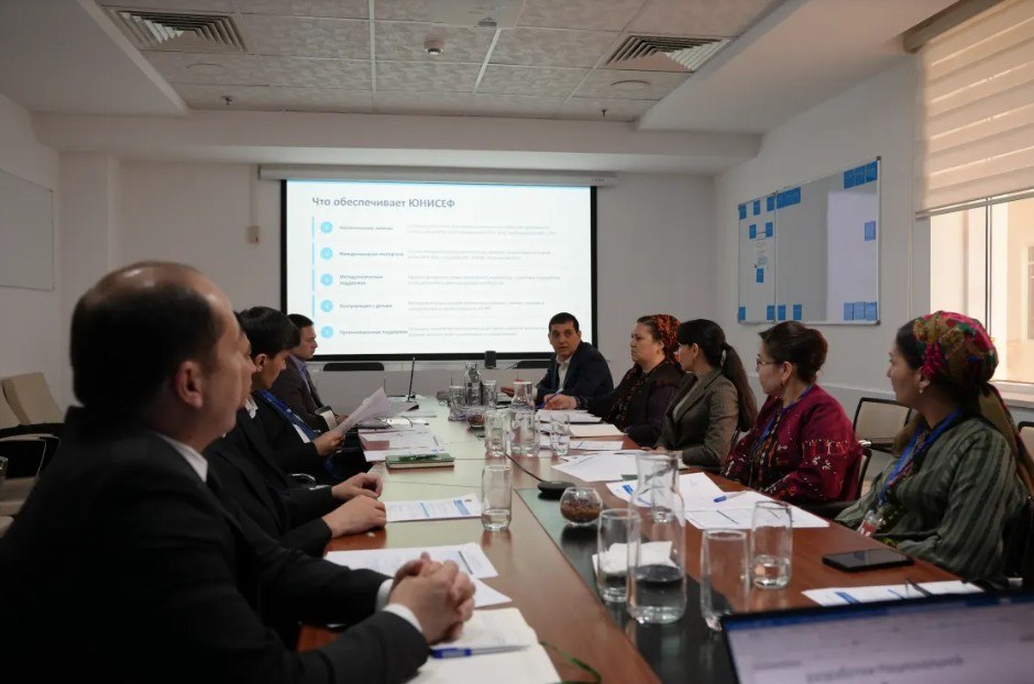 Turkmenistan Develops First Child Protection Program