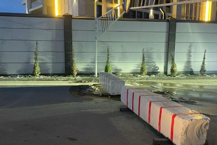 Старую площадь Бишкека временно закрыли для движения авто
