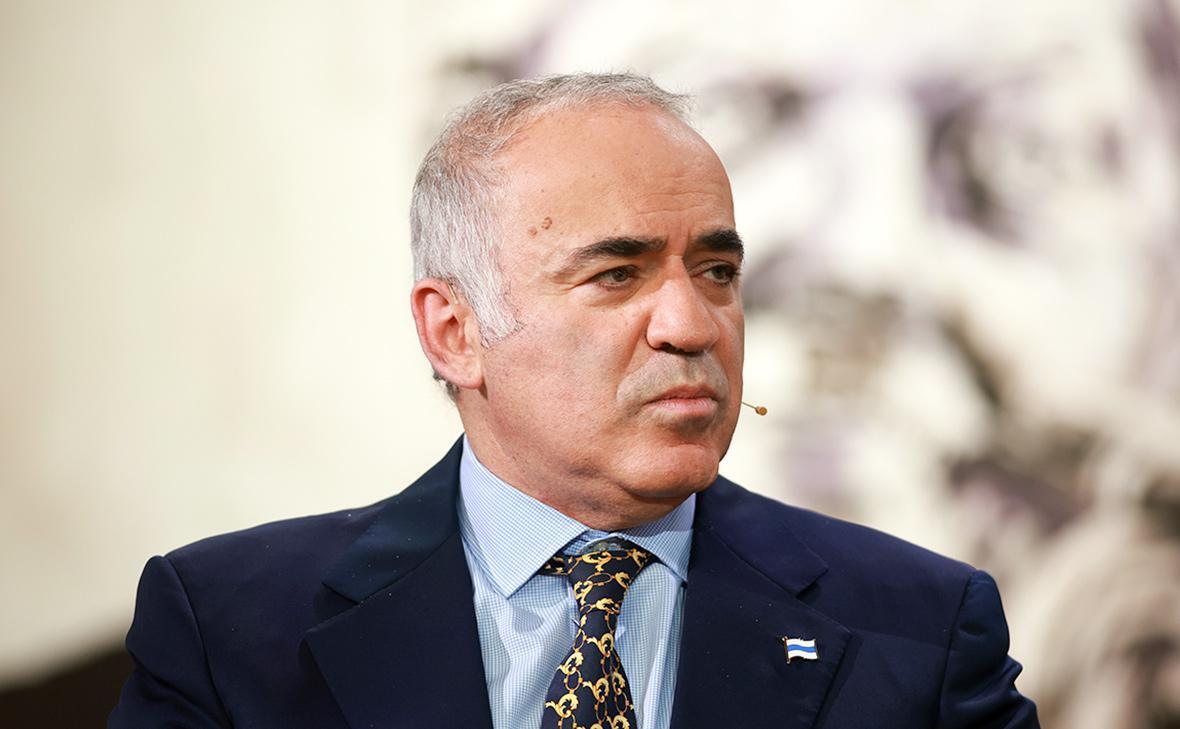 Kasparov beynəlxalq axtarışa verilib
