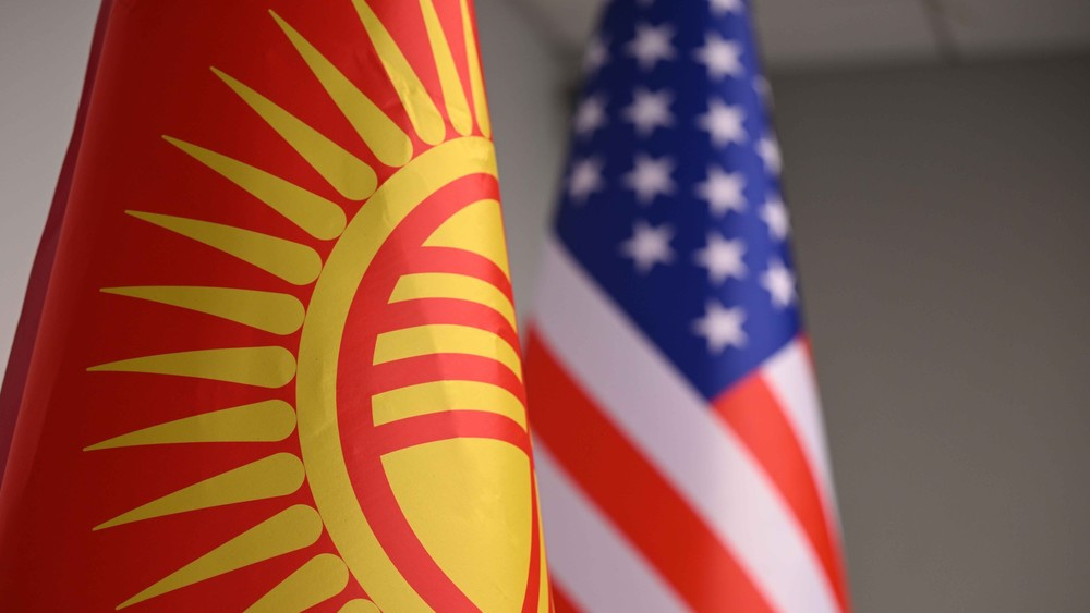 США сделают постоянным визовый залог до $20 тысяч для граждан Кыргызстана