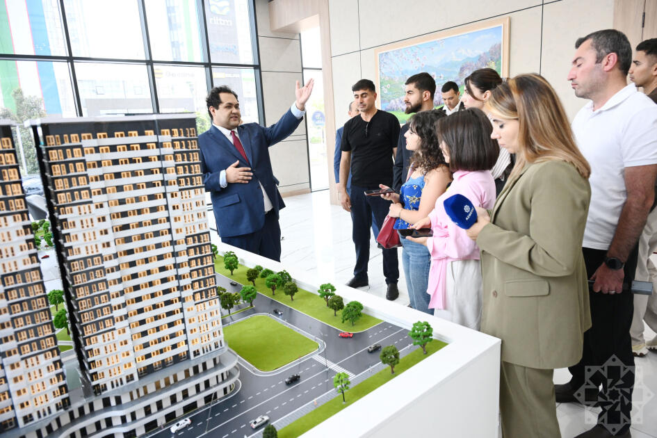 Азербайджанским журналистам в IT Park Uzbekistan была представлена цифровая экосистема страны