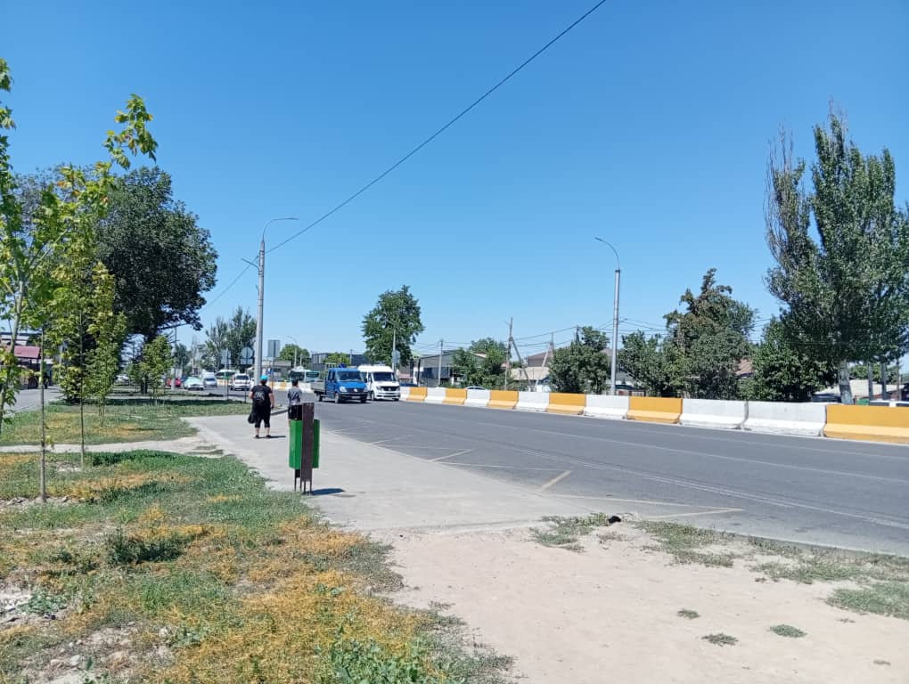 Дорогу по Жибек Жолу в Бишкеке сделали, а про остановки забыли — читатель