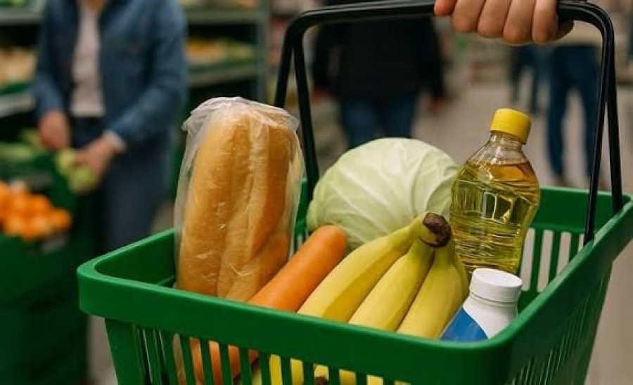 Прожиточный минимум в КР повысился. 6 тыс. сомов на продукты и 3 тыс. - на товары и услуги