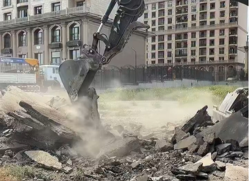 Минстрой приостановил строительство нового общежития университета "Манас" (видео)