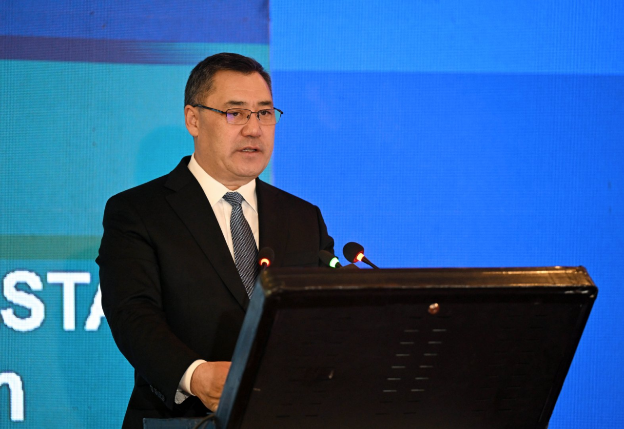 Qırğızıstan Prezidenti dağ şəhərlərinin beynəlxalq assosiasiyasının yaradılmasını təklif edib