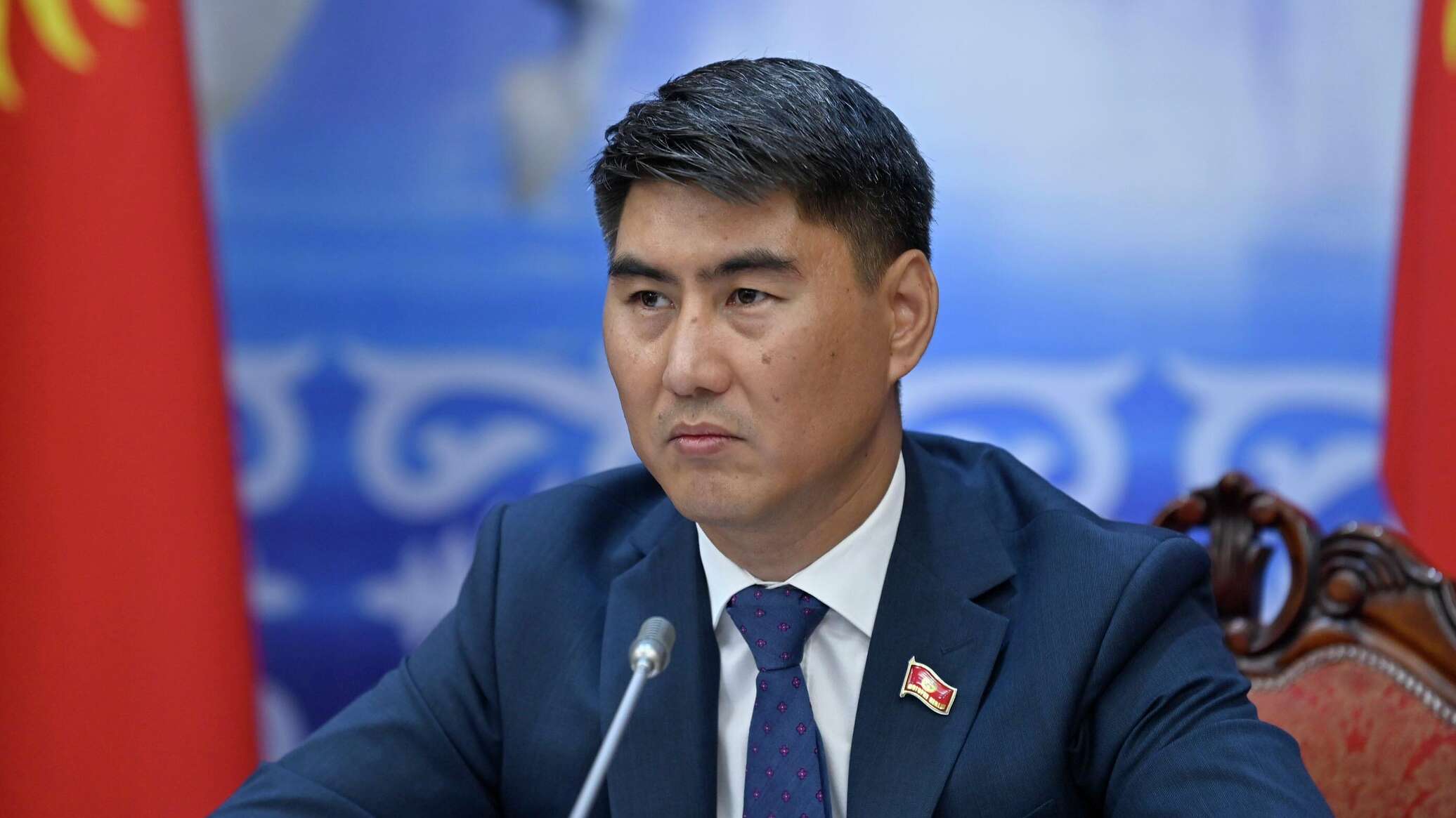 Экс-главе МИД Чингизу Айдарбекову предъявлено обвинение — что случилось