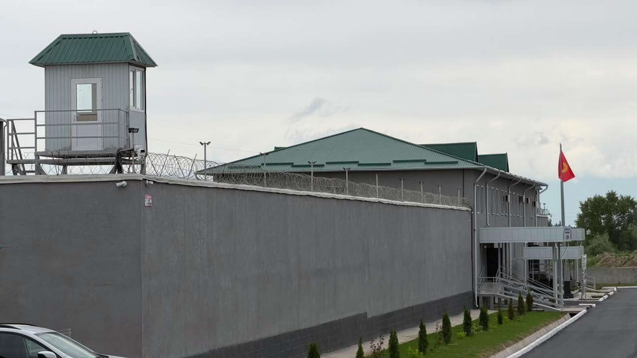 В Караколе открыли новое СИЗО — как оно выглядит
