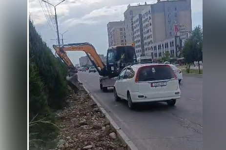 ТРЦ «Ала-Арча» временно остался без света из-за повреждения кабельной линии