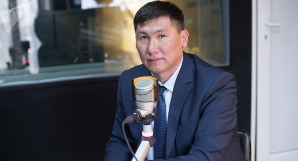 "Задерживать за критику неправильно". Экс-министр Кочкоров высказался о свободе слова
