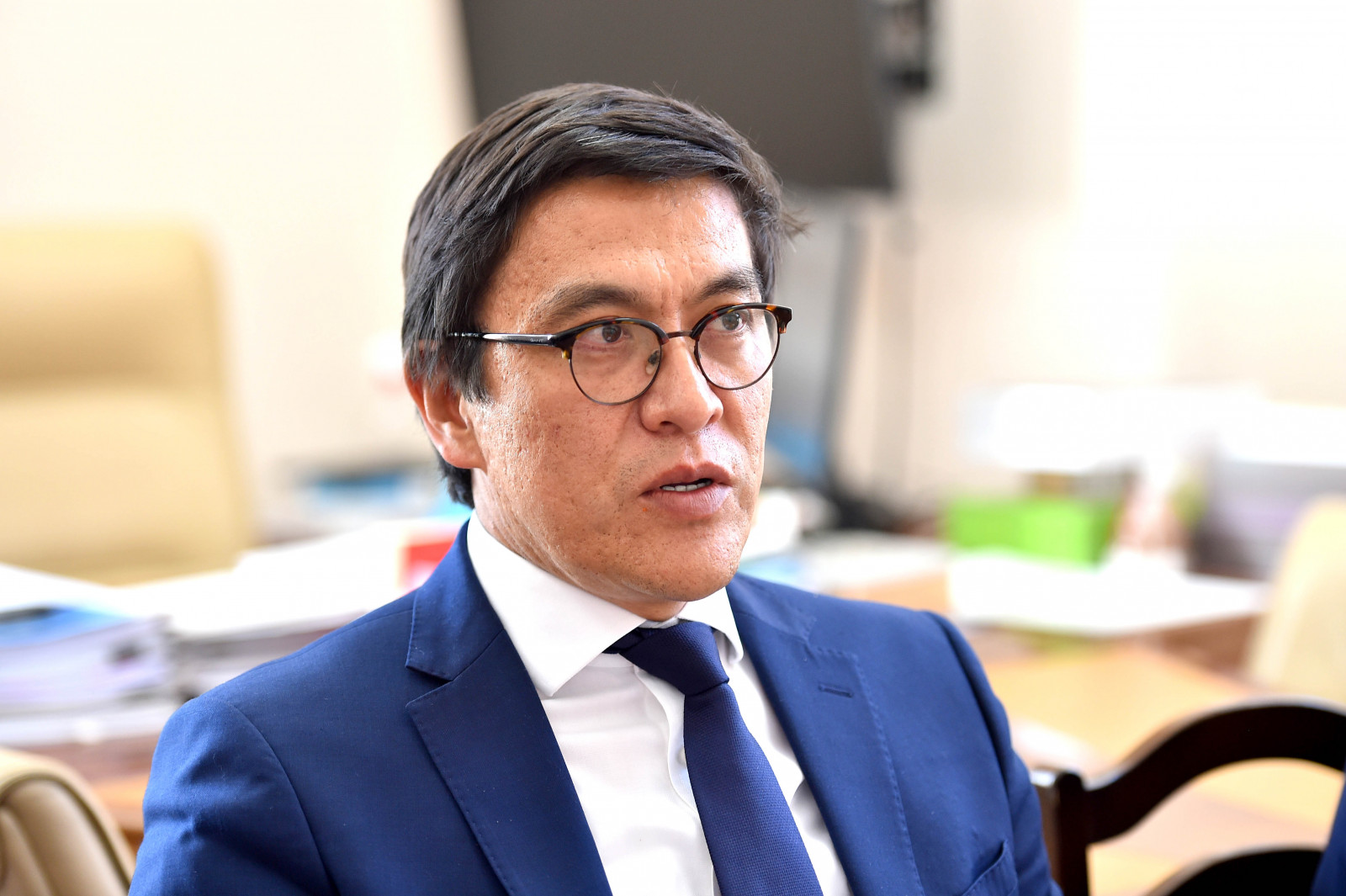 Байсалов все-таки уходит с поста замглавы Кабмина