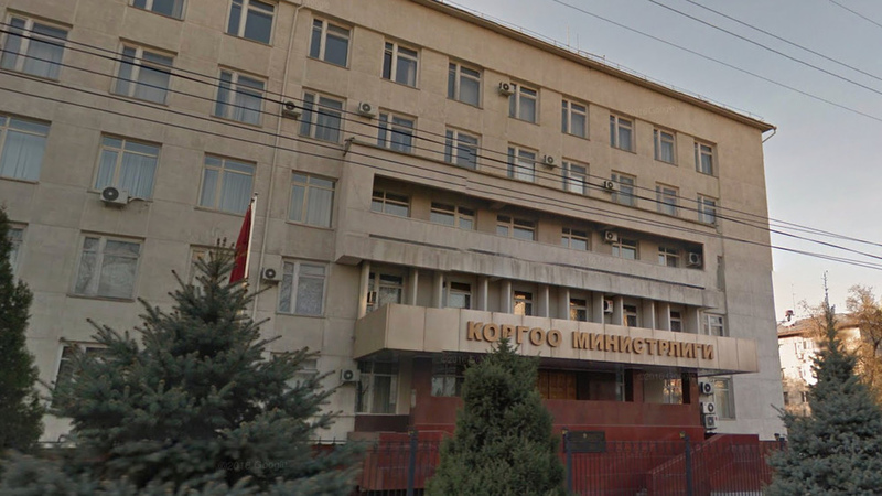 Defense Ministry proposes placing Republican Military Medical Commission under General Staff