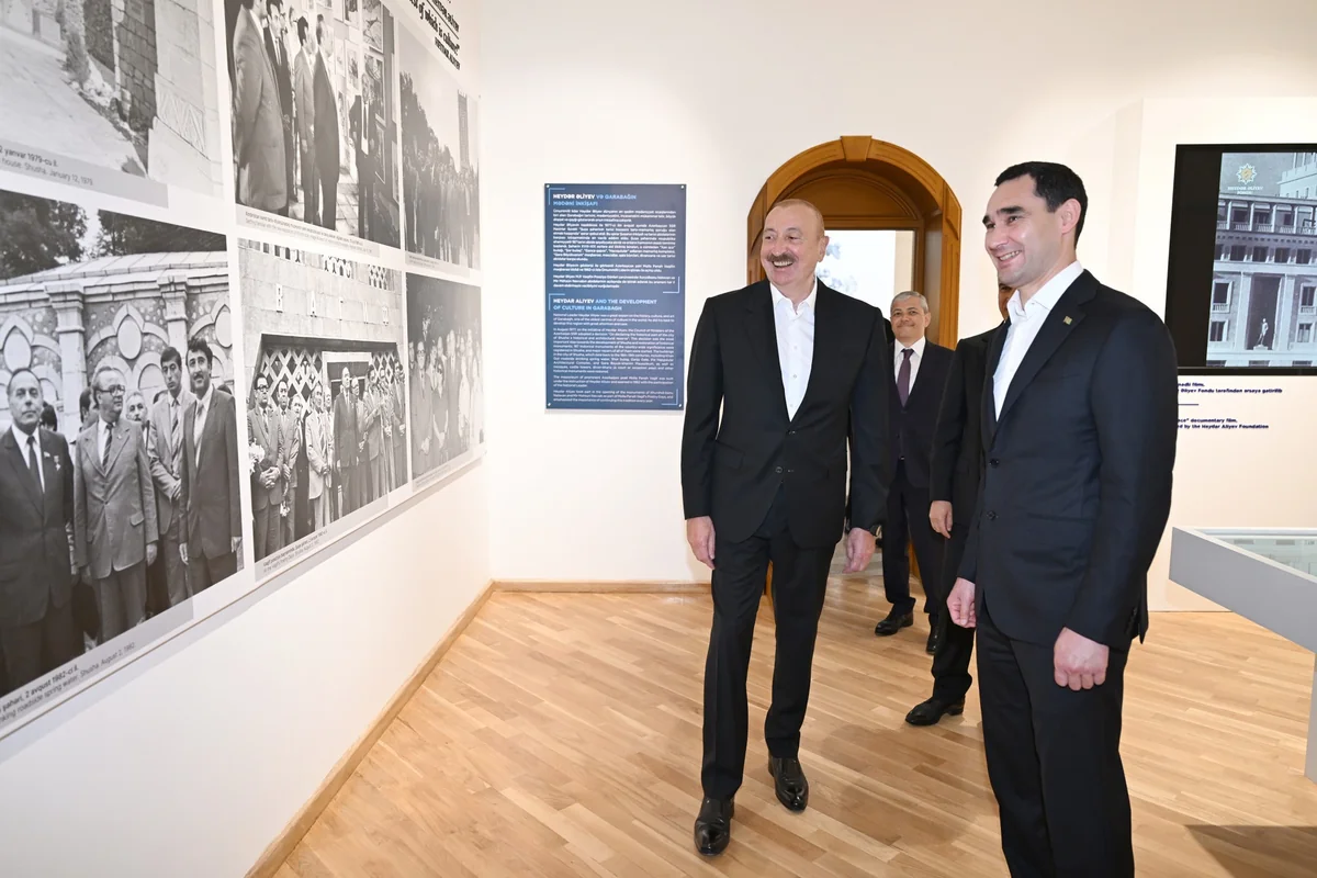 Президенты Азербайджана и Туркменистана ознакомились с выставкой "Гейдар Алиев и Карабах" в Шуше