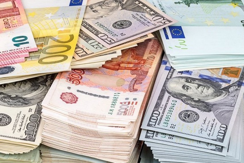 Курс валют в банках Кыргызстана на 28 июля: евро немного подешевел