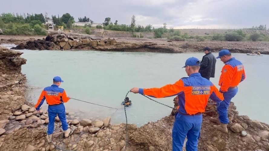 Body of drowned 17-year-old teenager found in Naryn River