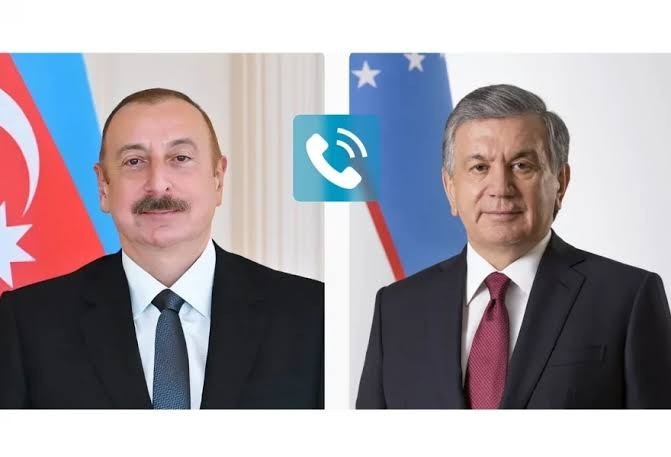 Ильхам Алиев поздравил Шавката Мирзиёева с днем рождения