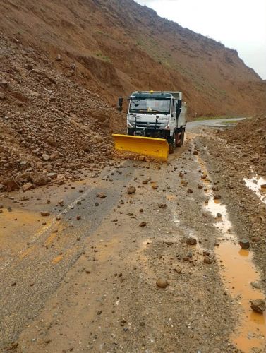 Rockfall reported on alternative North–South road