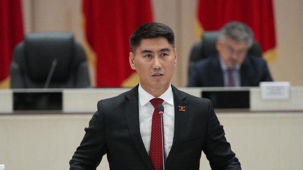 New evidence emerges in case against ex-Foreign Minister