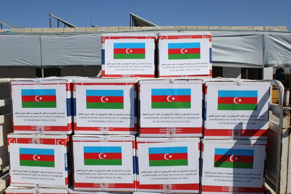 Азербайджан отправил за рубеж гуманитарную помощь на $1,74 млн