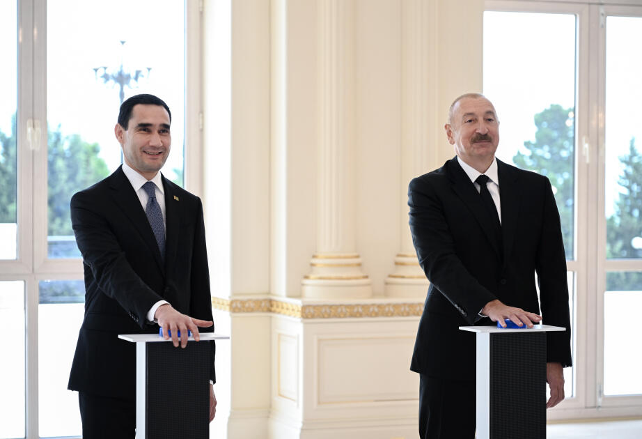 Prezident İlham Əliyevin və Prezident Sərdar Berdiməhəmmədovun iştirakı ilə "Dostlug" neftdaşıyan tankerinin onlayn formatda hədiyyə olunması mərasimi keçirilib