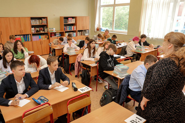 Российские учителя цитируют Гитлера