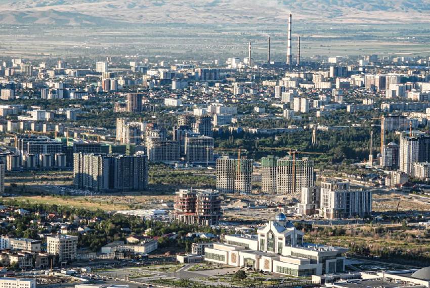Климатолог о том, как застройка и бетон превращают Бишкек в «горячую точку»