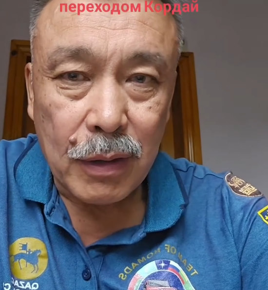 «Позолоти ручку»: милиционер опозорил Кыргызстан перед туристом