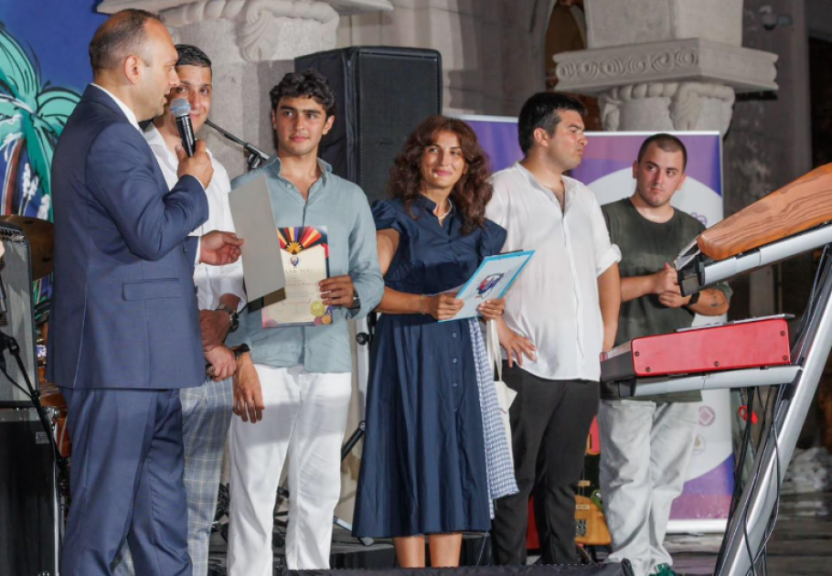 Azərbaycan Batumidə keçirilən musiqi festivalında təmsil olunub