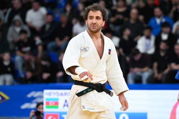Финал Евро: Хидаят Гейдаров проиграл олимпийскому чемпиону из Грузии