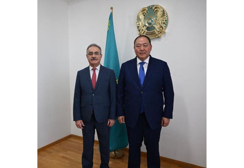 Qazaxıstan XİN rəhbərinin müavini Azərbaycan səfirinin etimadnaməsini qəbul edib