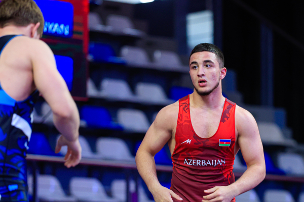 Еще два золота Азербайджана на чемпионате Европы по борьбе