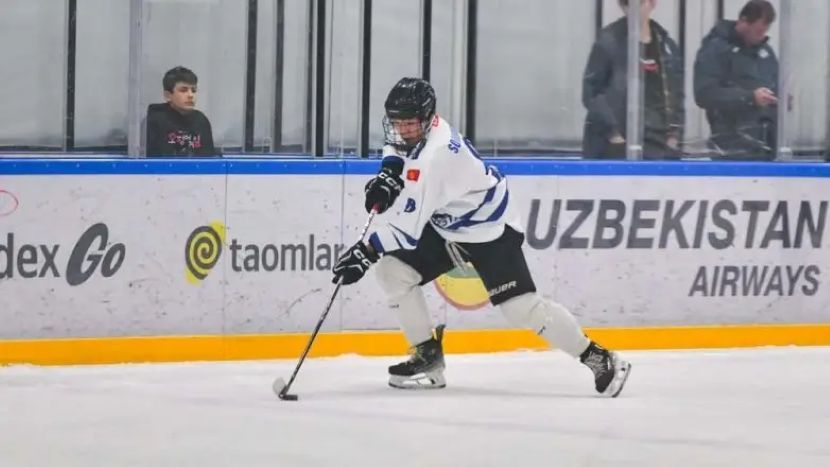 Kyrgyzstan’s team loses in final of Uzbekistan Open Ice Hockey Championship