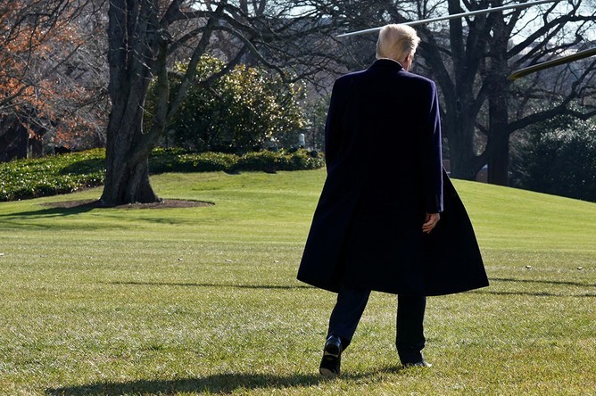 American Conservative пишет о закате доминирования США