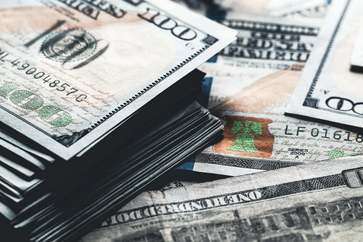 Внешний госдолг Азербайджана к июню сократился на 8%