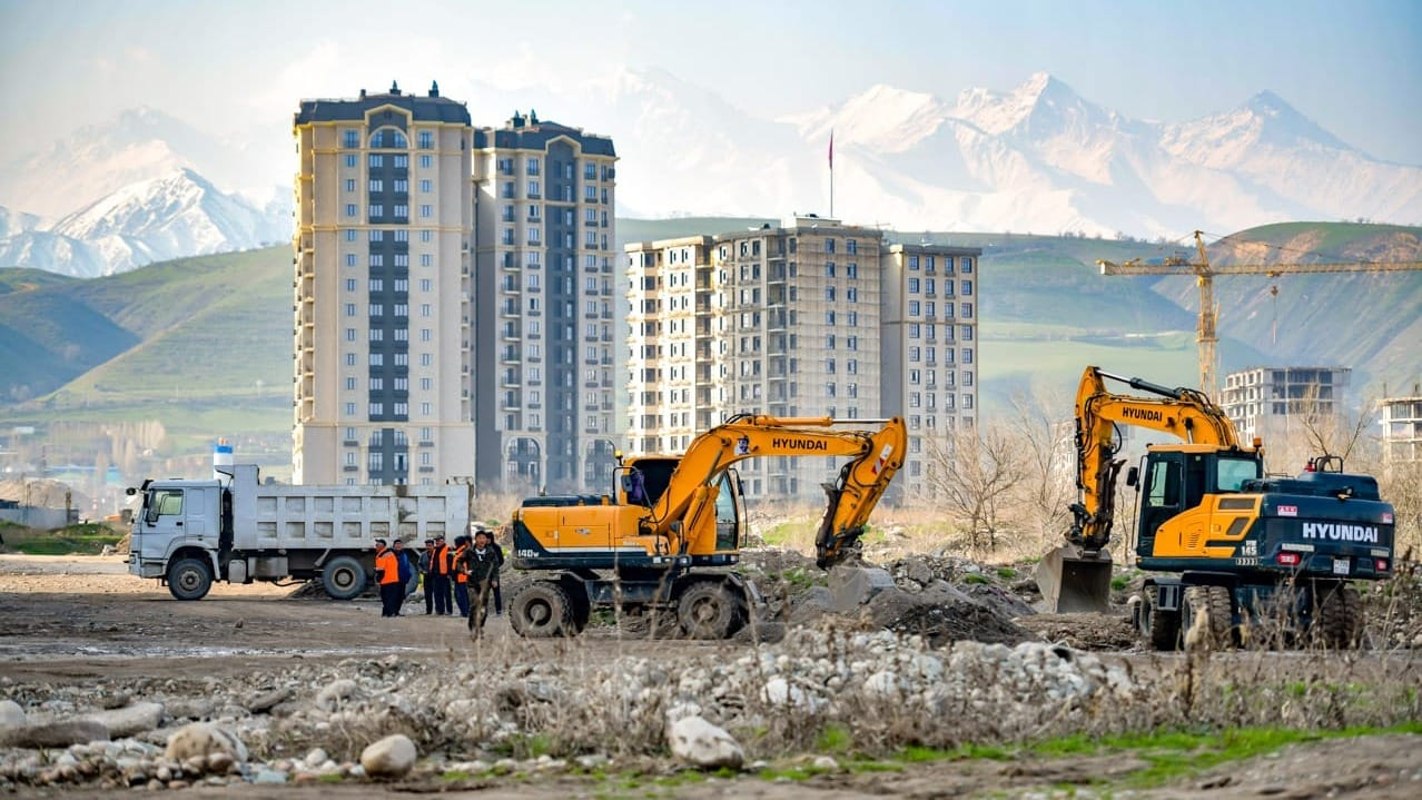 Мнение. Бишкек надо застраивать высотными домами