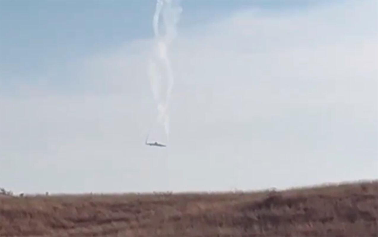 Təyyarə ilə dron toqquşdu