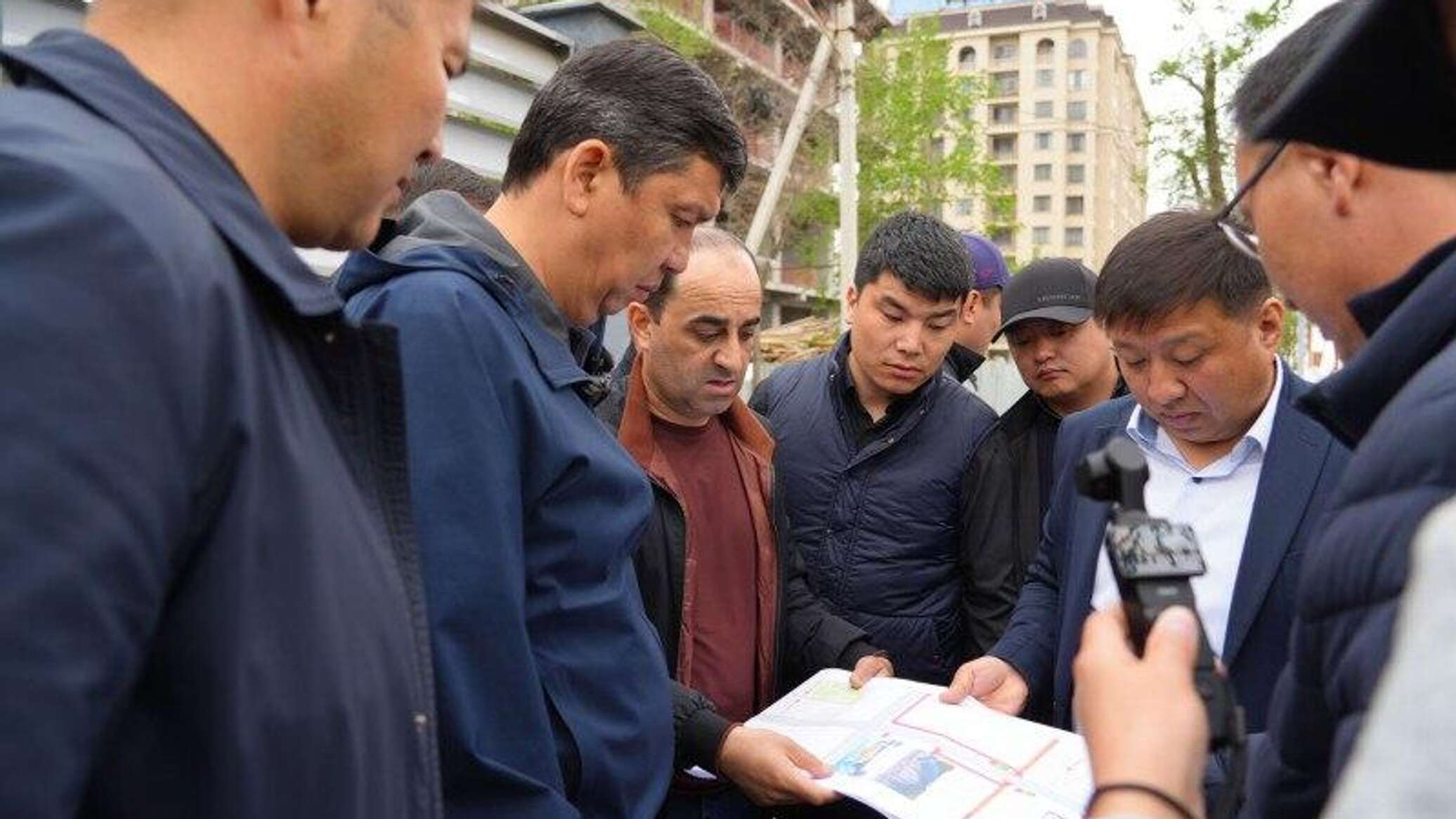 В Бишкеке построят новую дорогу: часть территории КТУ "Манас" попадет в проект