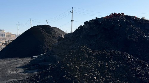 Добыча каменного и бурого угля в Кыргызстане в апреле выросла на 28%