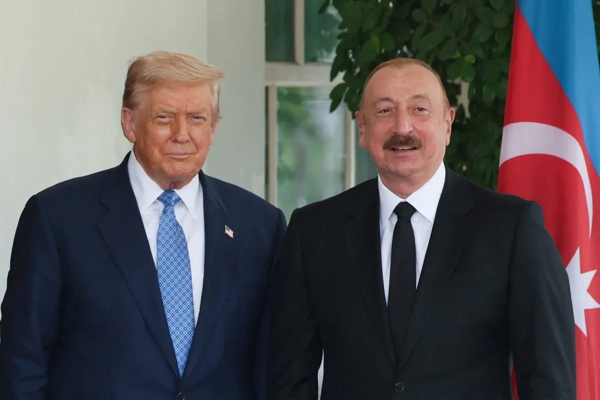 Президент Ильхам Алиев направил письмо президенту США Дональду Трампу