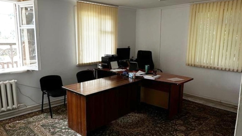 Kara-Kul mayor's office purchases building for 1.4 million soms above its valuation, criminal case opened