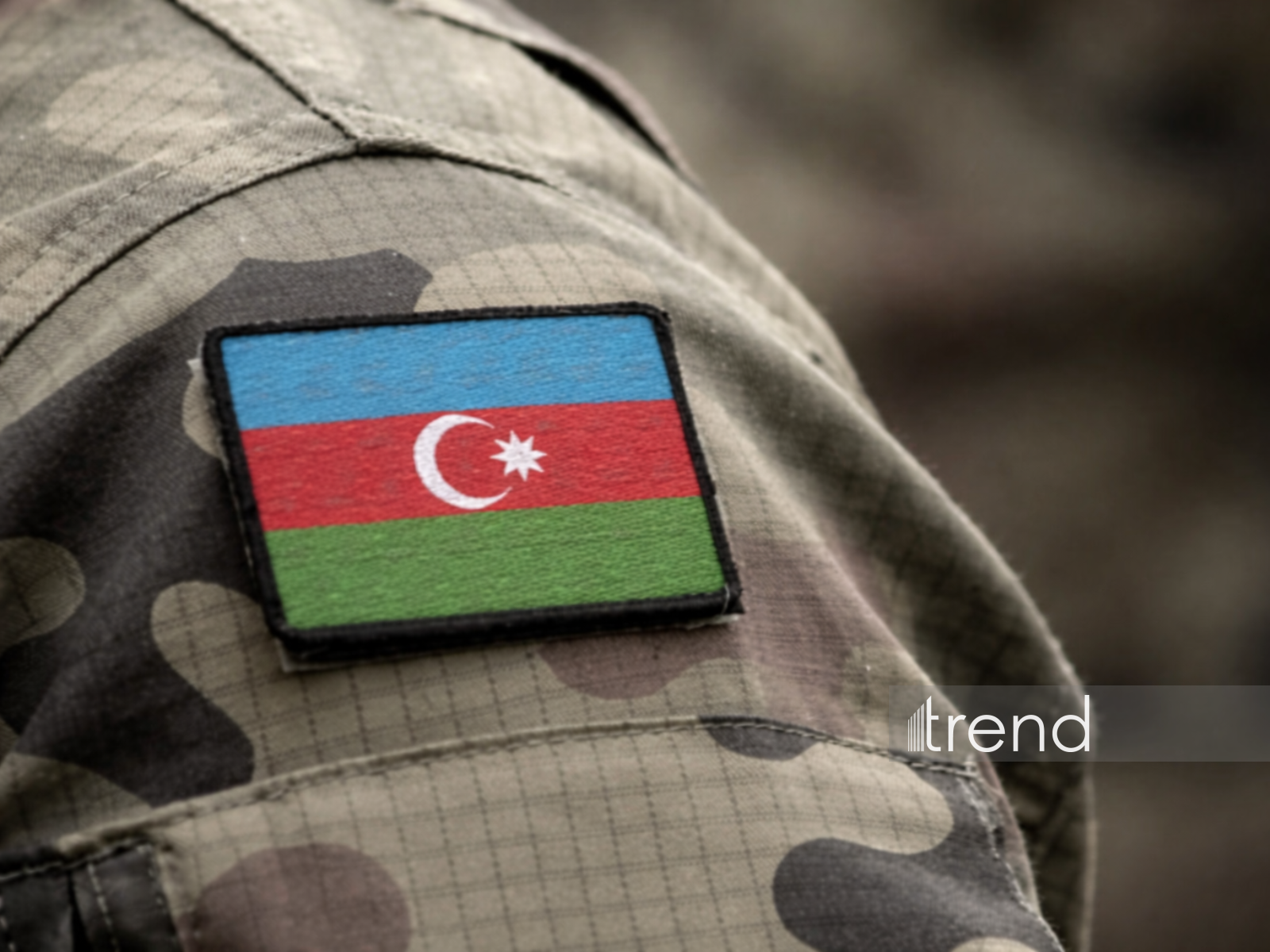 В Кяльбаджаре двое военнослужащих упали в ущелье, один погиб — министерство