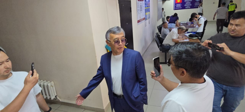 "Дело 75 и Ташиева". Бывший посол рассказал, почему подписал письмо (видео)