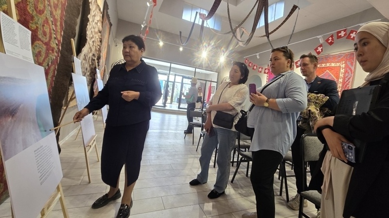 Young water ambassadors hold water conservation exhibition in Naryn