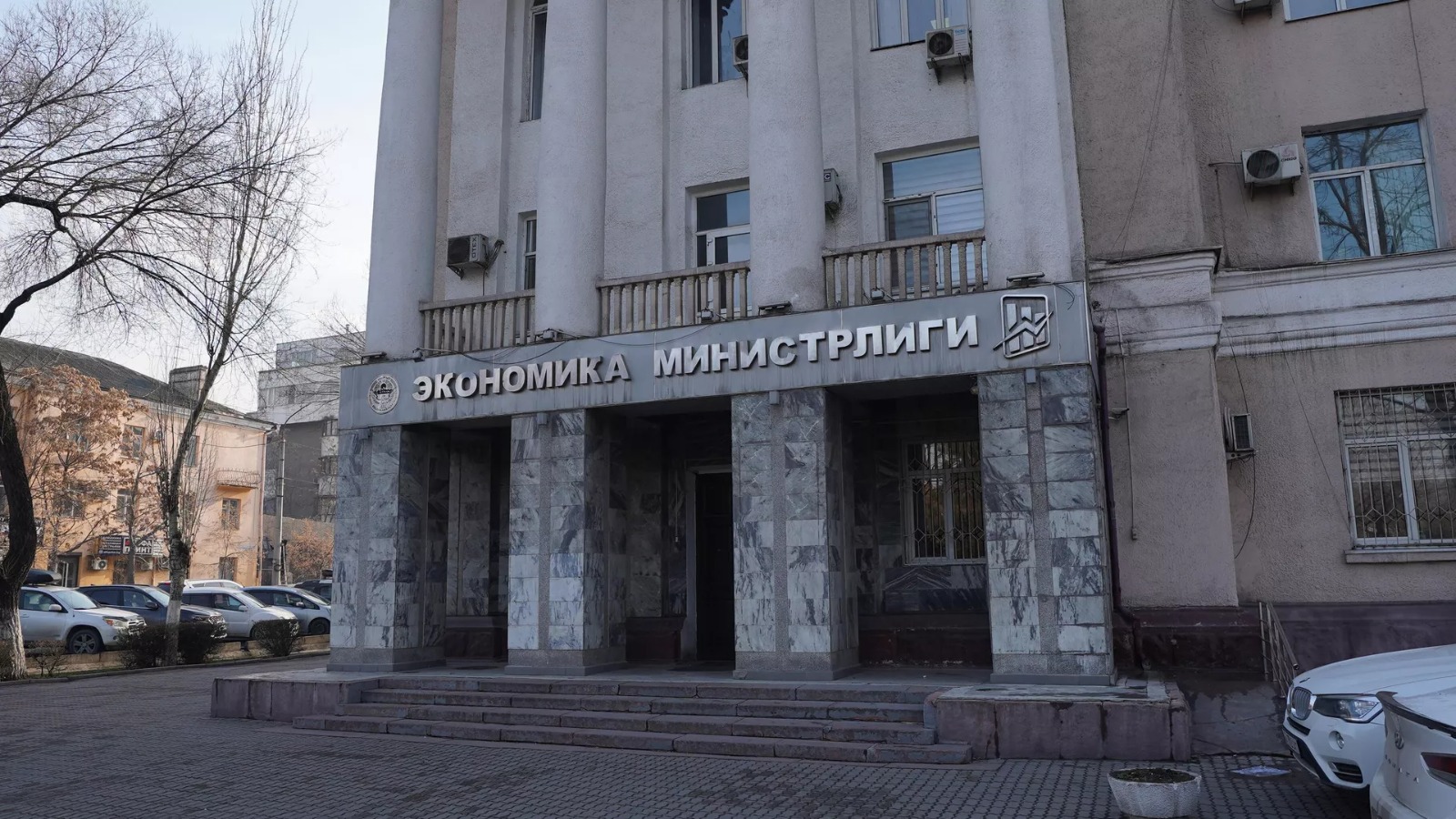 В Кыргызстане хотят ликвидировать 19 компаний из-за санкционных рисков