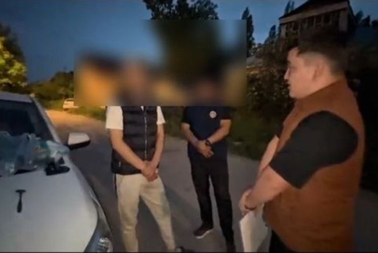 В Бишкеке задержан студент по подозрению в закладке спайса
