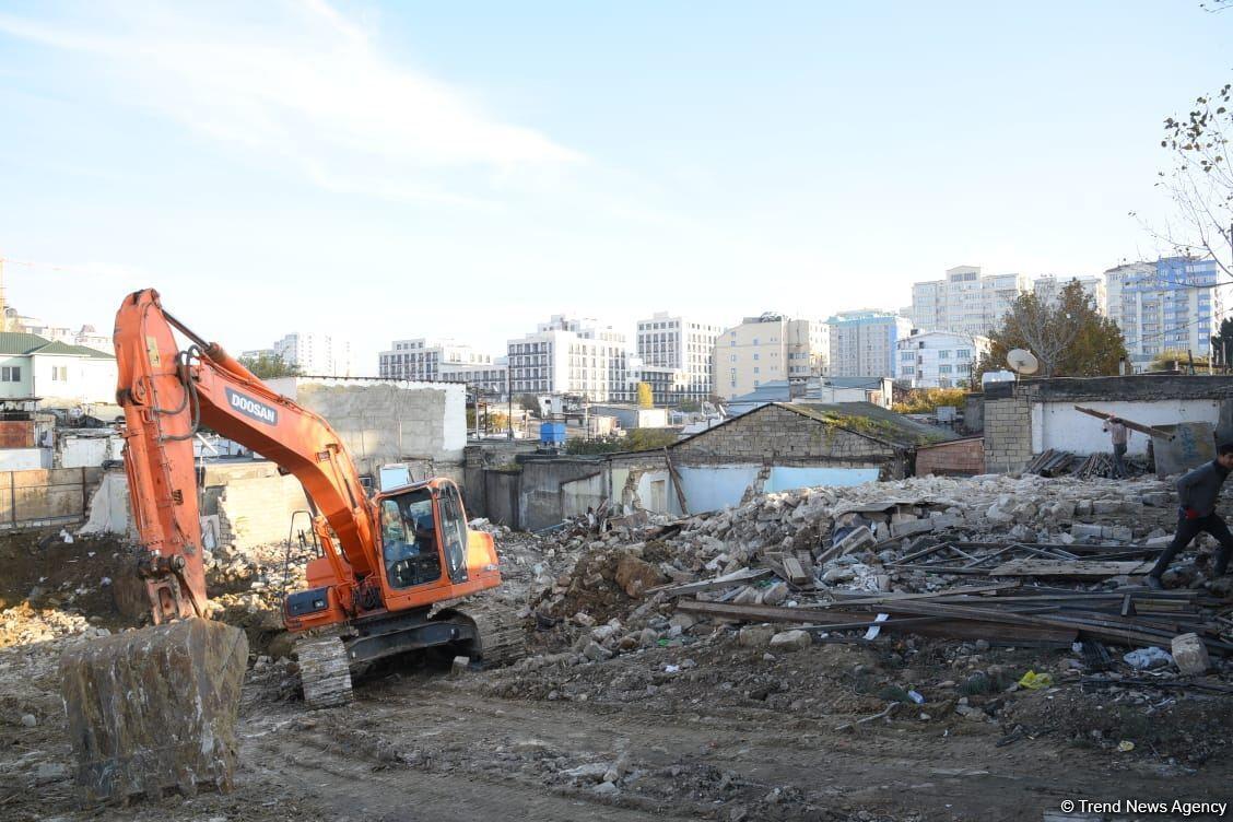 Yasamalda evin xəbərsiz sökülməsi ilə bağlı yayılan məlumatlar əsassızdır