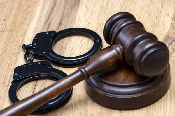 В Баку судят бывших чиновников
