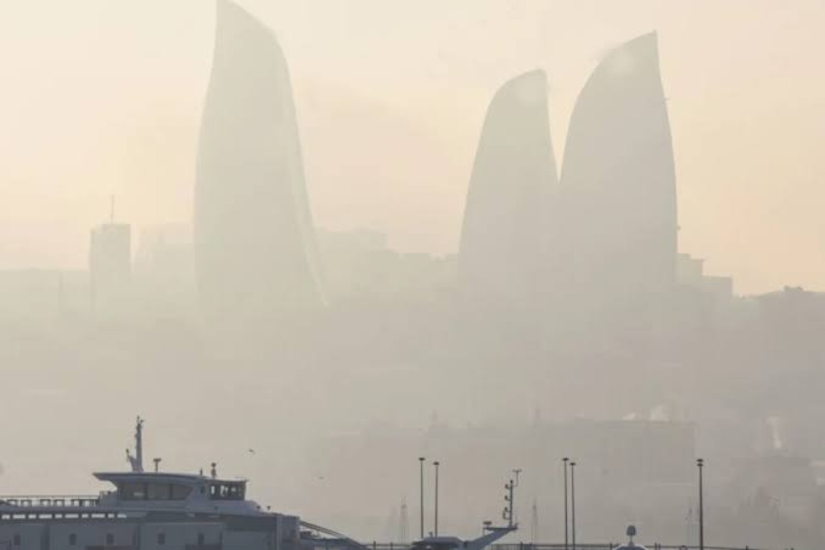 В Баку и на Абшероне концентрация пыли превысила норму