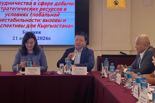 Транспортный коридор Китай—Кыргызстан—Узбекистан—Иран может значительно увеличить товарные потоки, - Данил Ибраев
