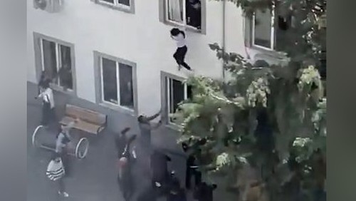 В Турции произошла вторая за два дня стрельба в школе, погибли 9 человек