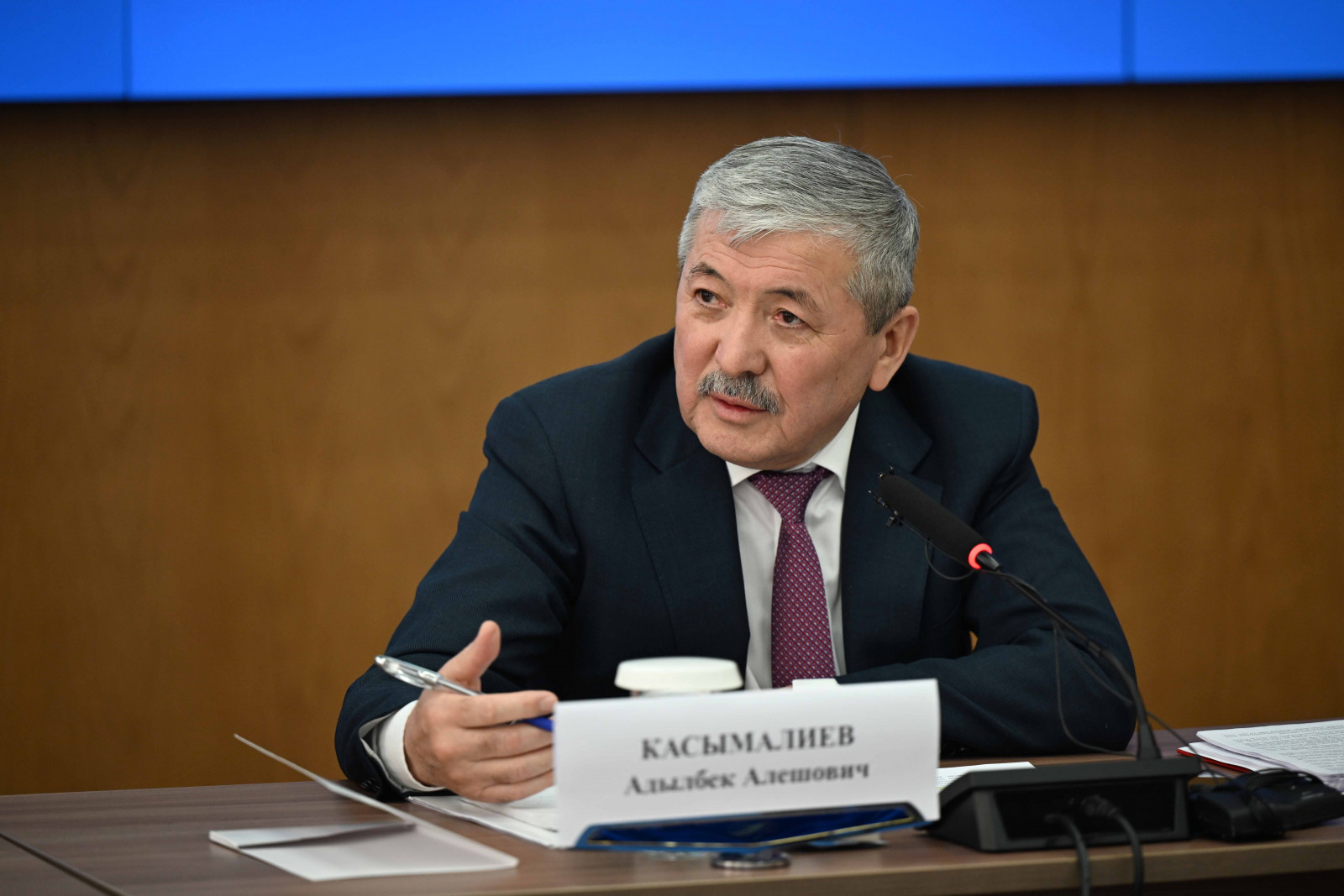 Министрлер Кабинети «Бала ырысы» жөлөкпулун берүү тартибин бекитти